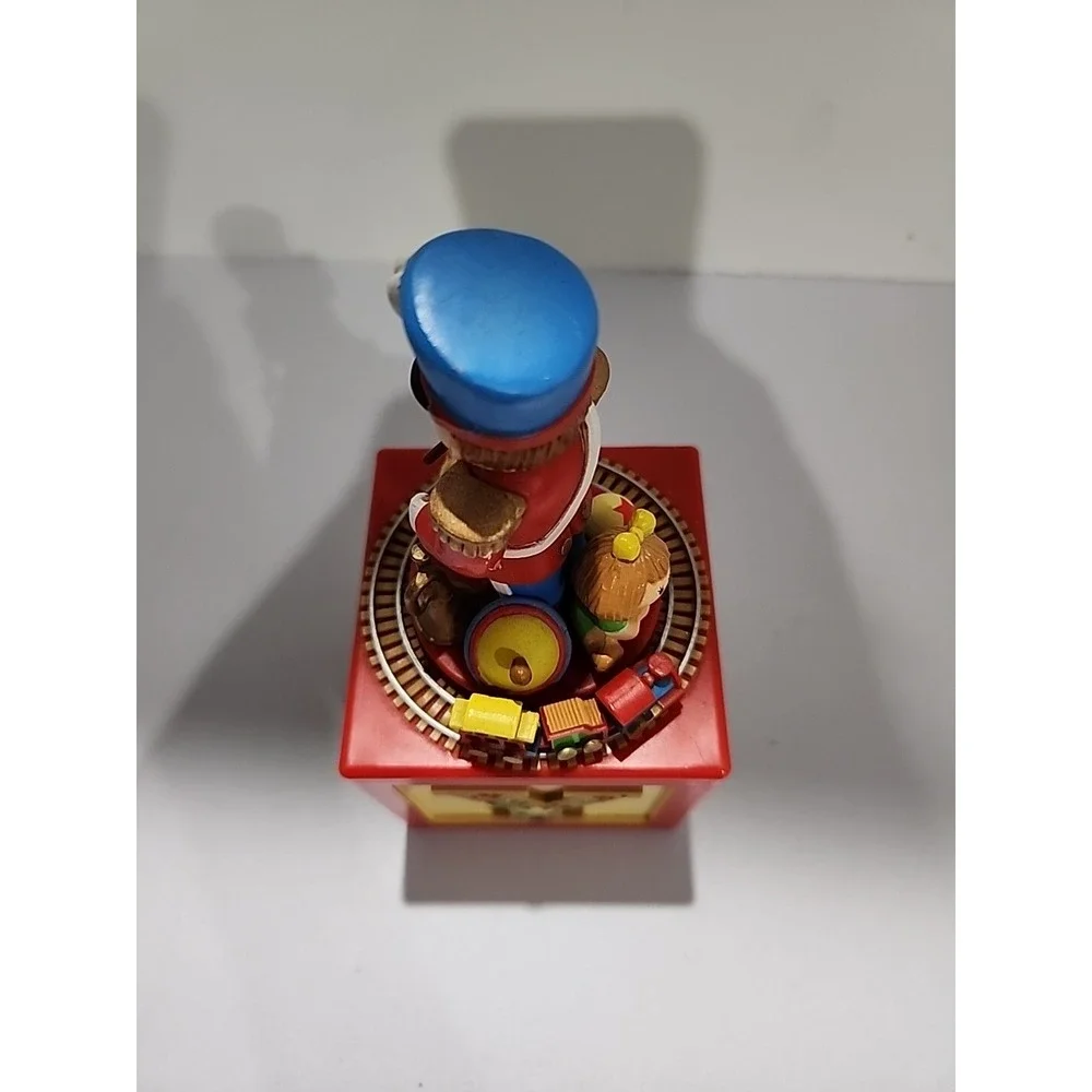 Enesco vintage 1981